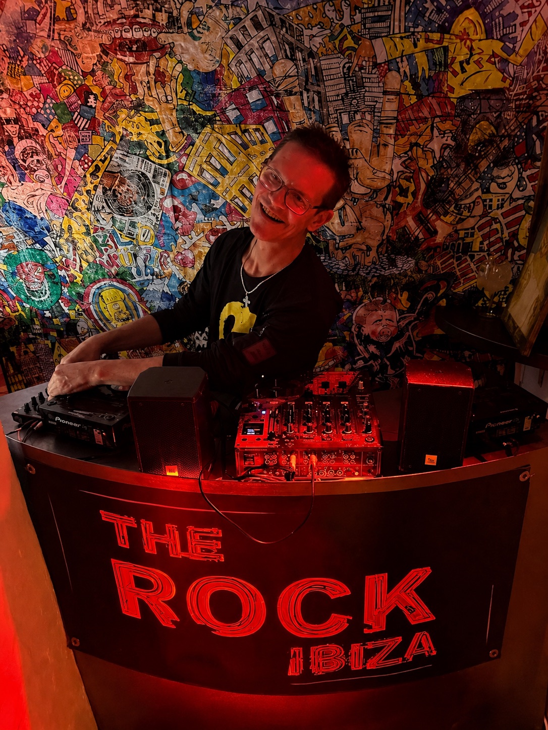 The Rock Ibiza atmosphere
