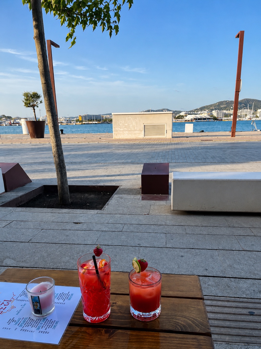 The Rock Ibiza atmosphere